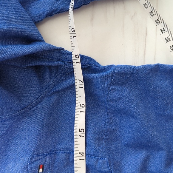 TOMMY HILFIGER BLUE LONG SLEEVE SHIRT SIZE MEDIUM. - Picture 9 of 13